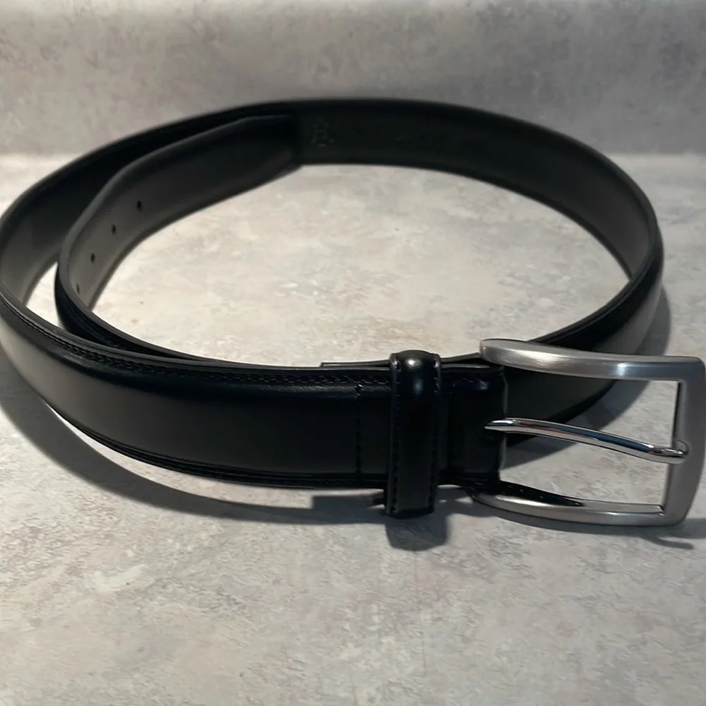 KM Legend black leather belt